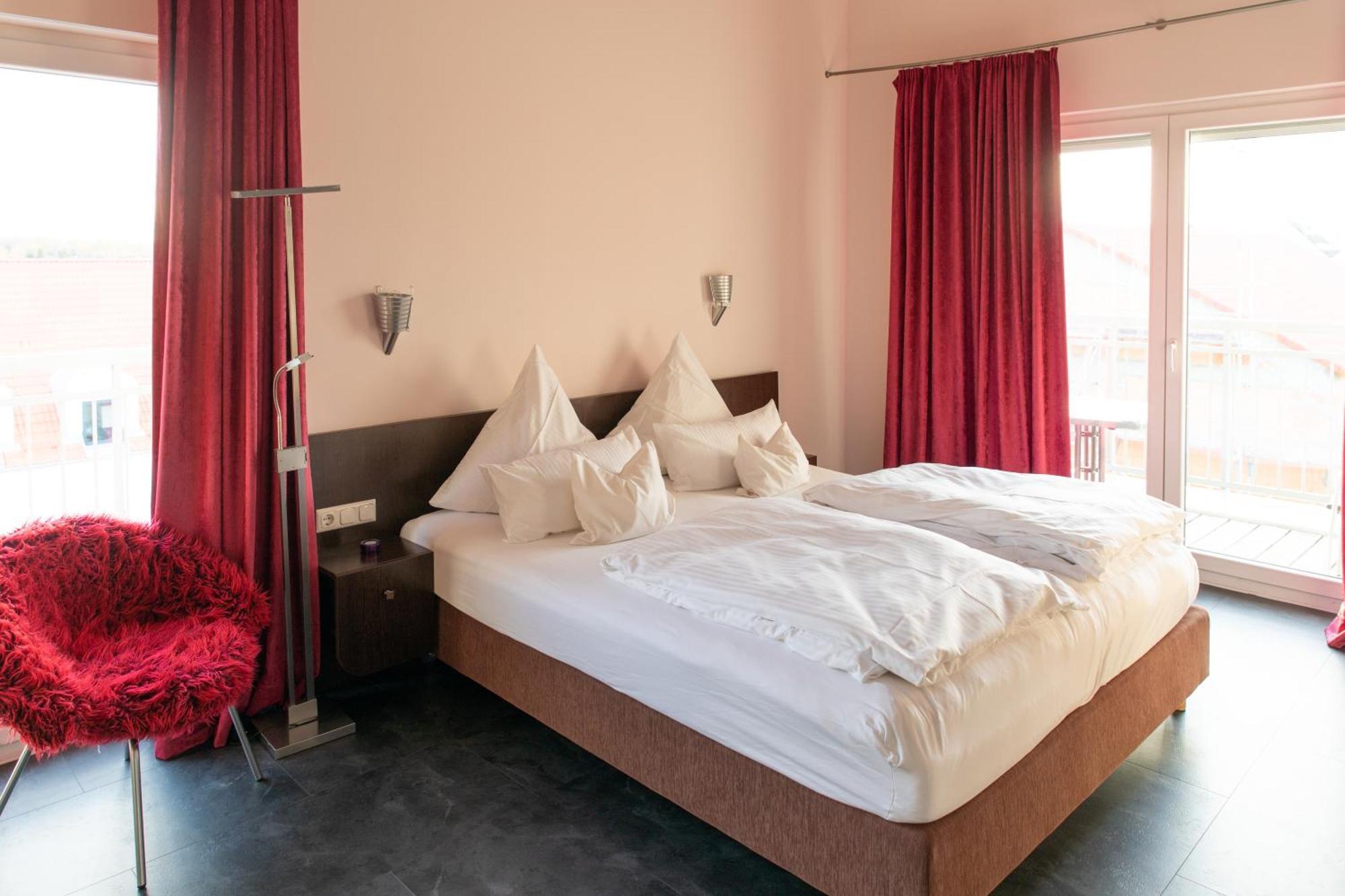 Mein Schlosshotel Heusenstamm Dış mekan fotoğraf