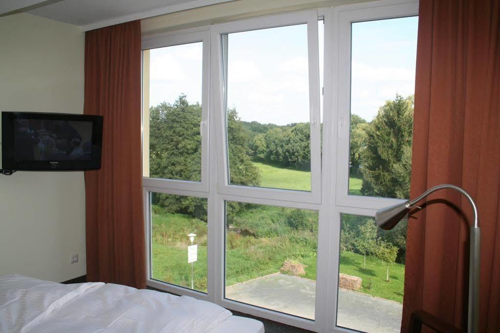 Mein Schlosshotel Heusenstamm Dış mekan fotoğraf
