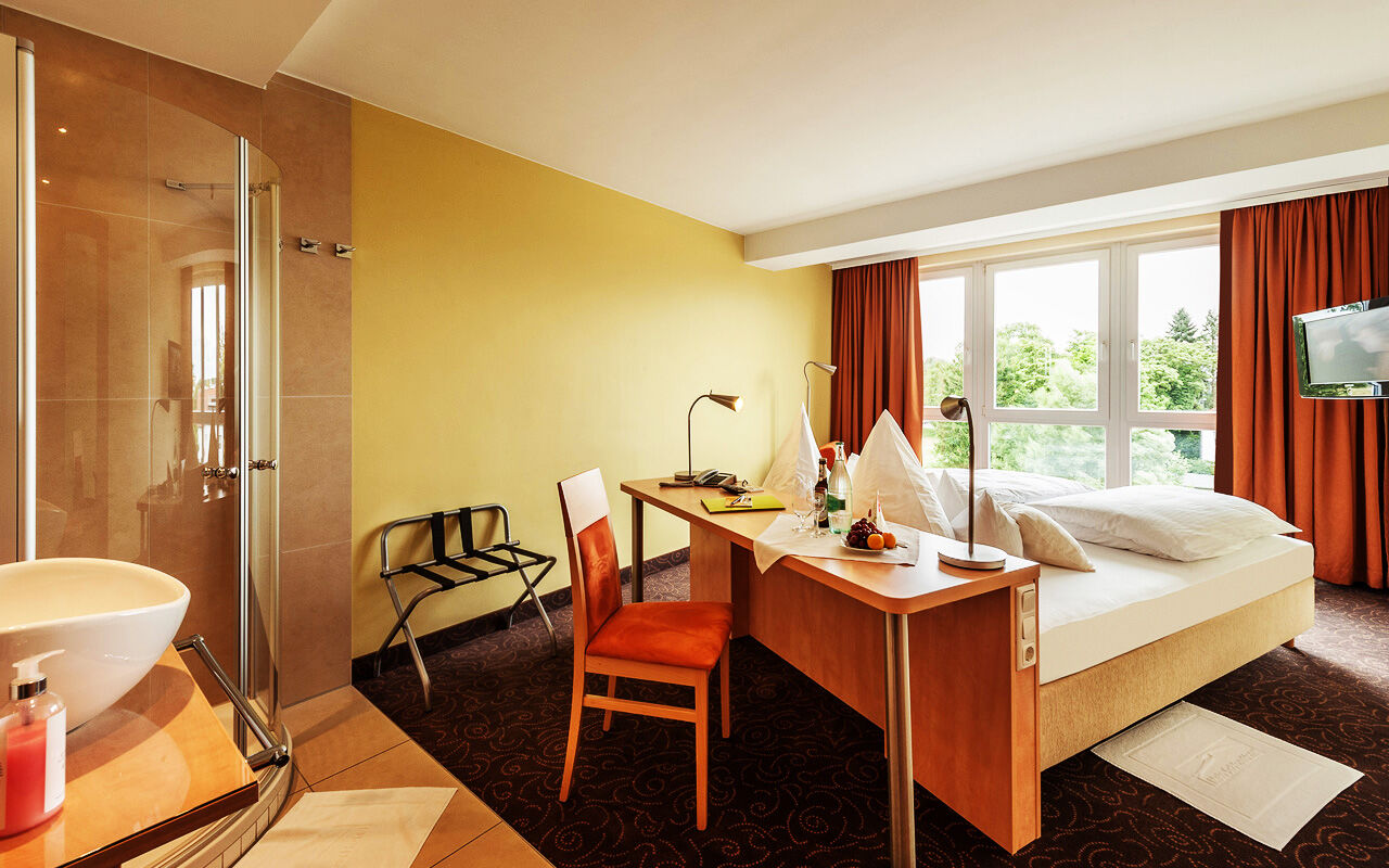 Mein Schlosshotel Heusenstamm Dış mekan fotoğraf